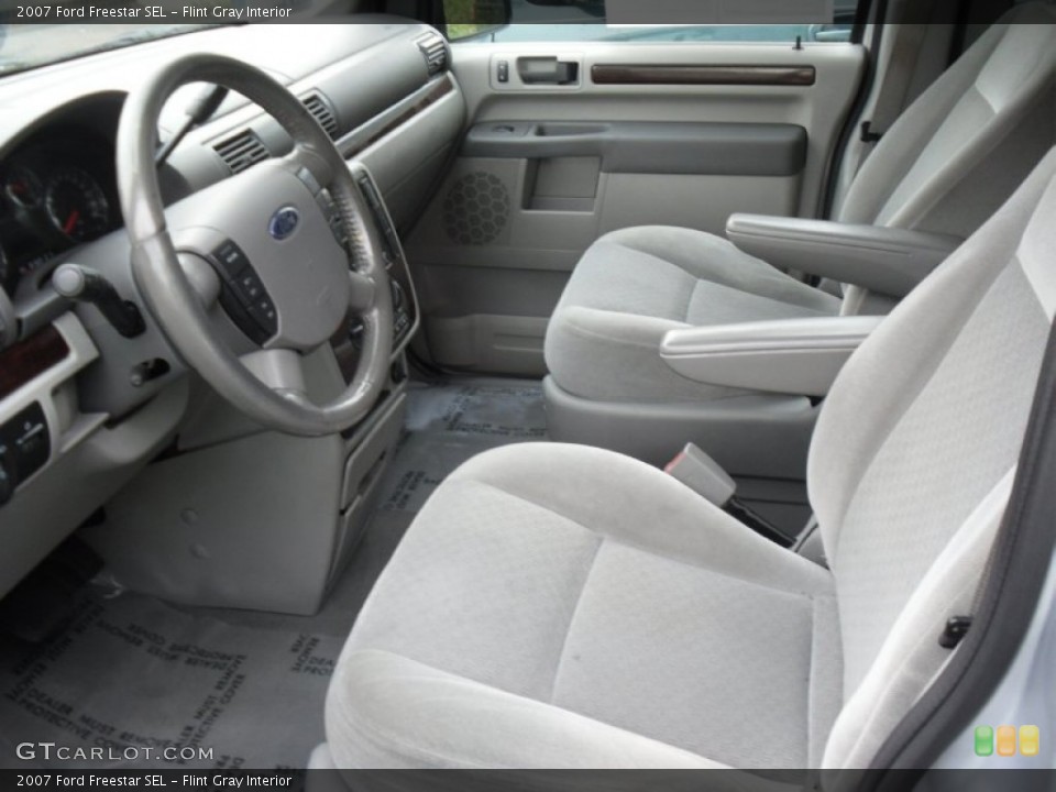 Flint Gray Interior Photo for the 2007 Ford Freestar SEL #55736766