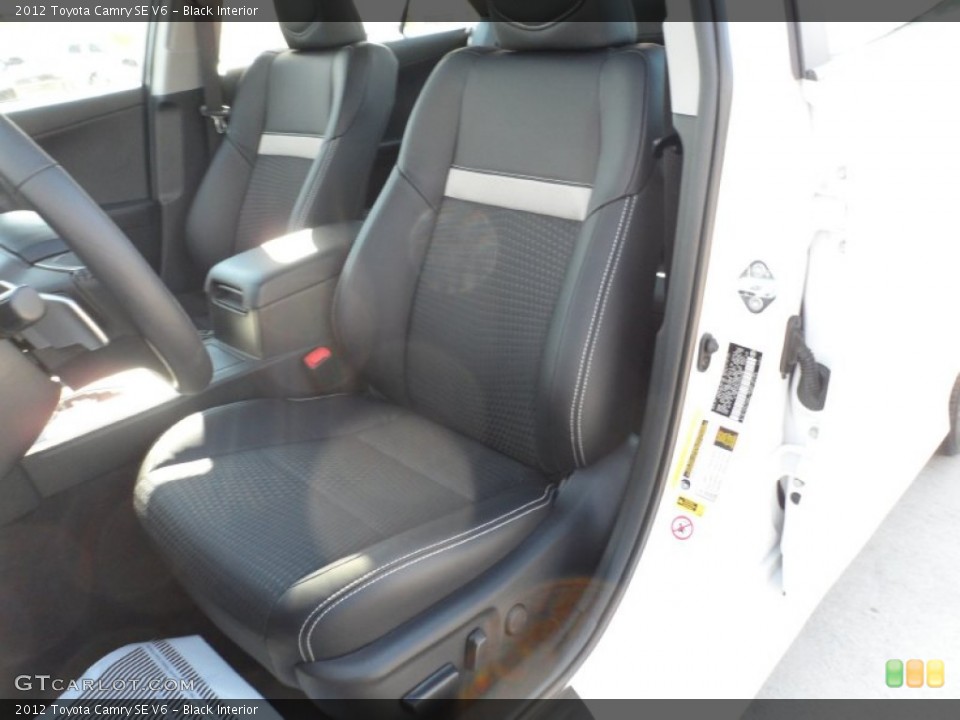 Black Interior Photo for the 2012 Toyota Camry SE V6 #55739547