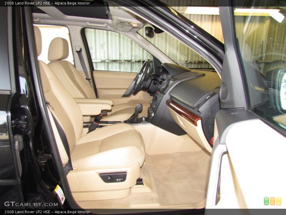 Alpaca Beige Interior Photo for the 2008 Land Rover LR2 HSE #55757907
