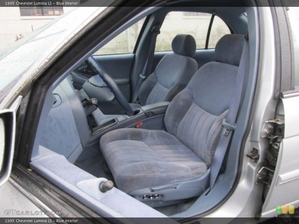 Blue Interior Photo for the 1995 Chevrolet Lumina LS #55766164