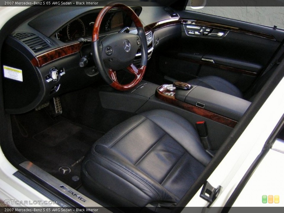 Black Interior Photo for the 2007 Mercedes-Benz S 65 AMG Sedan #55766707