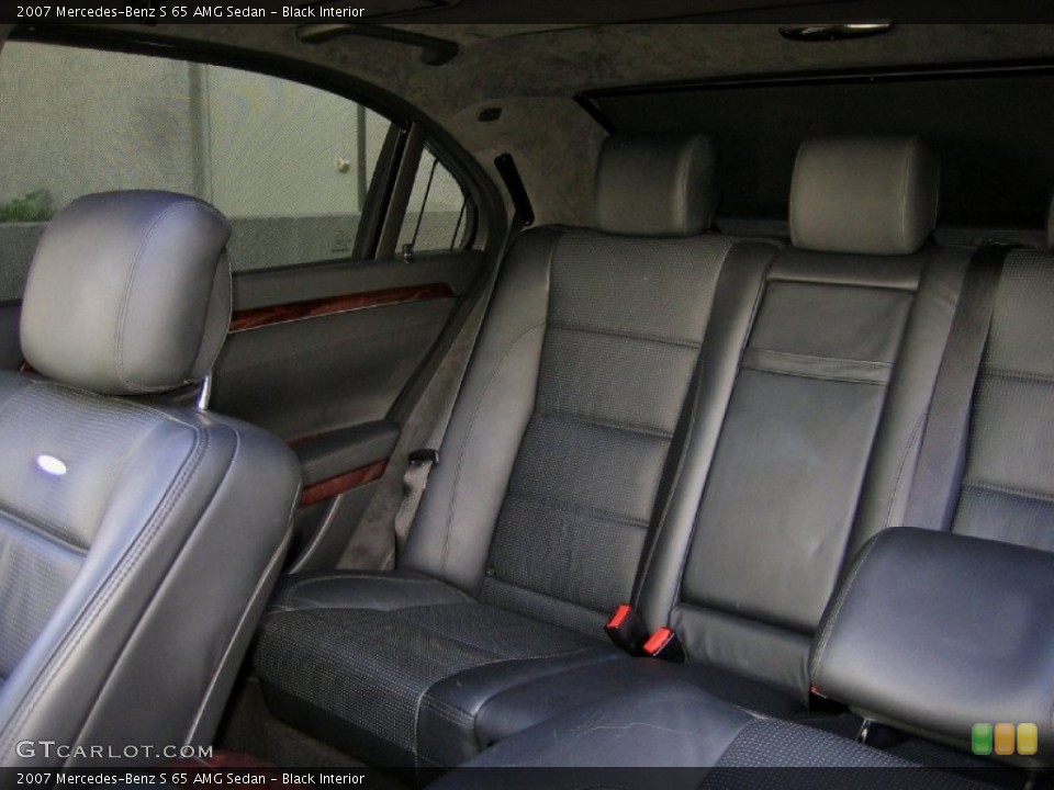 Black Interior Photo for the 2007 Mercedes-Benz S 65 AMG Sedan #55766750