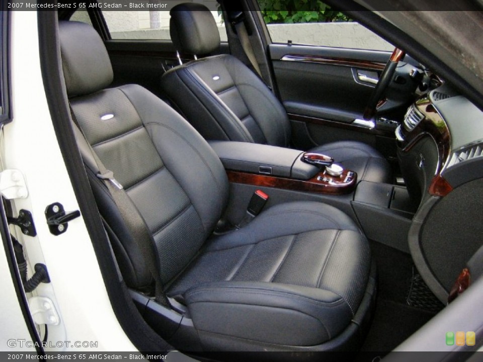 Black Interior Photo for the 2007 Mercedes-Benz S 65 AMG Sedan #55766792