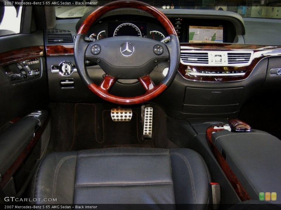 Black Interior Dashboard for the 2007 Mercedes-Benz S 65 AMG Sedan #55766808