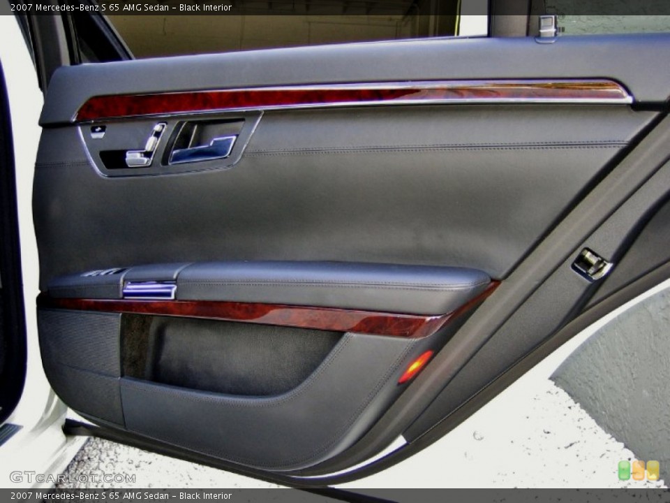 Black Interior Door Panel for the 2007 Mercedes-Benz S 65 AMG Sedan #55766971