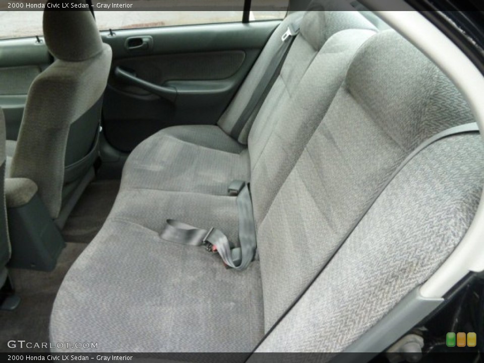 Gray Interior Photo for the 2000 Honda Civic LX Sedan #55767595