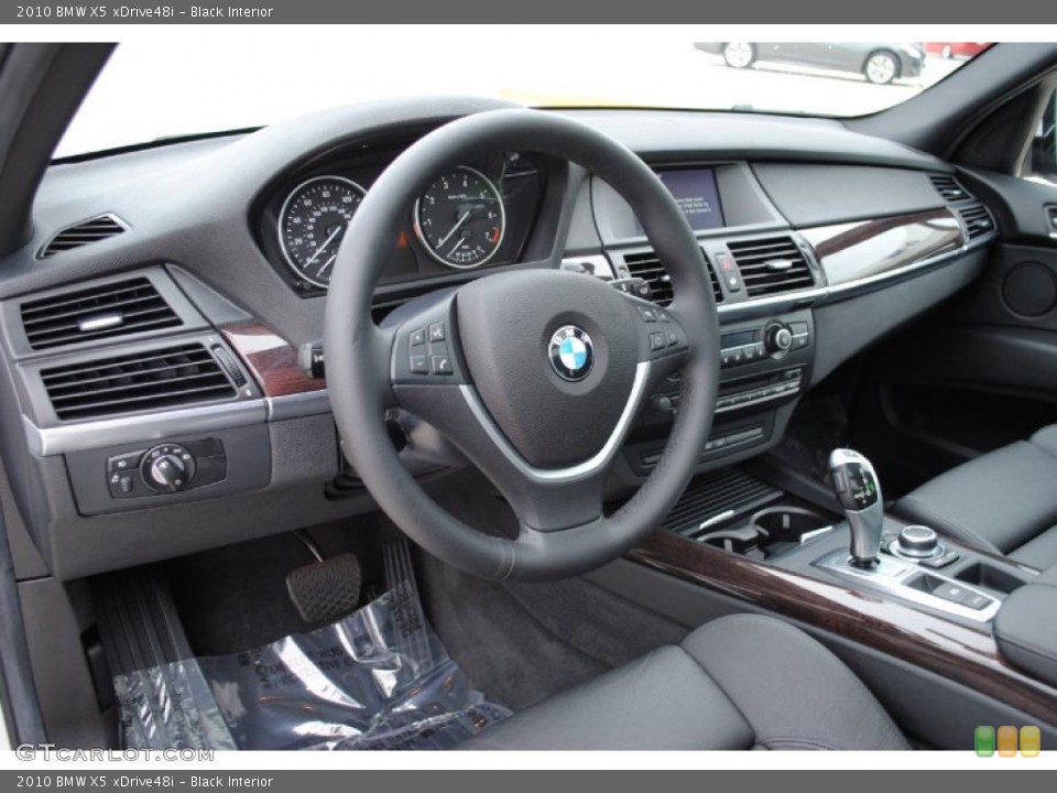 Black Interior Dashboard for the 2010 BMW X5 xDrive48i #55772335