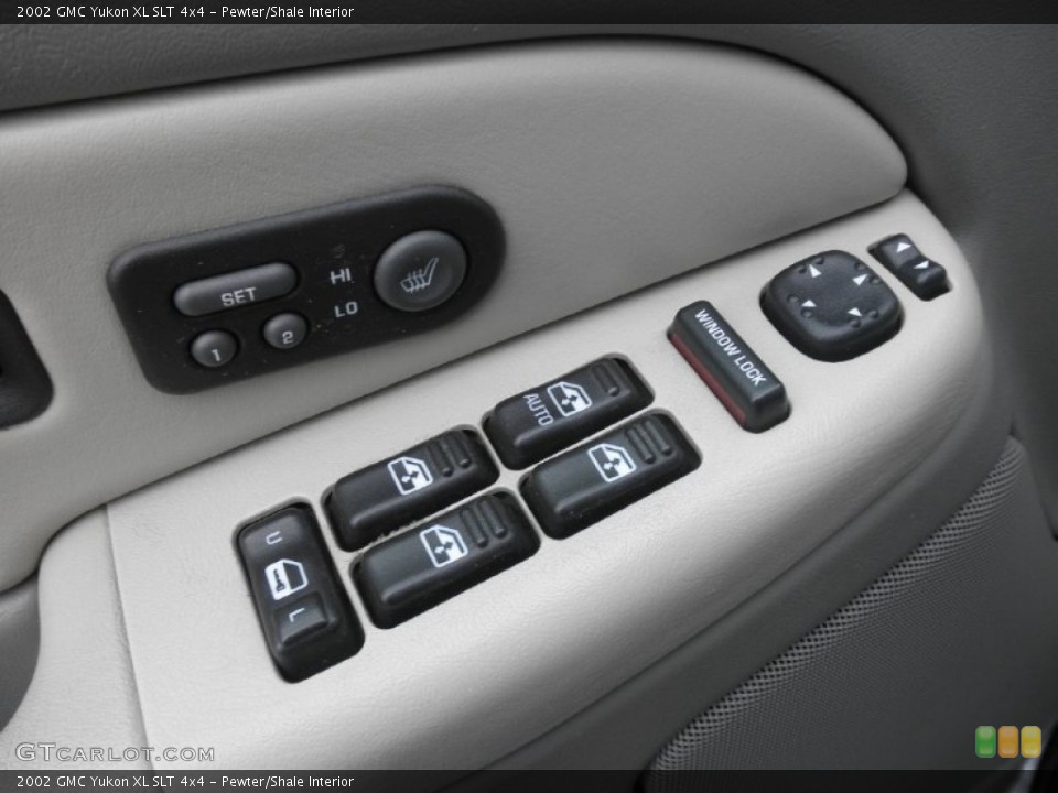 Pewter/Shale Interior Controls for the 2002 GMC Yukon XL SLT 4x4 #55785845