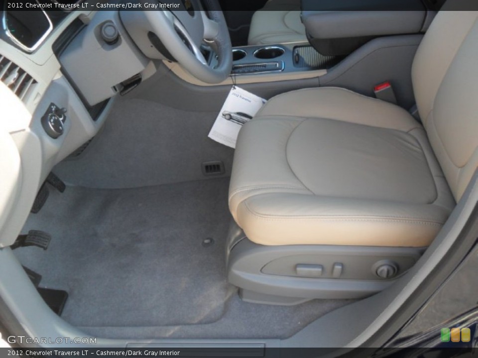 Cashmere/Dark Gray Interior Photo for the 2012 Chevrolet Traverse LT #55792121