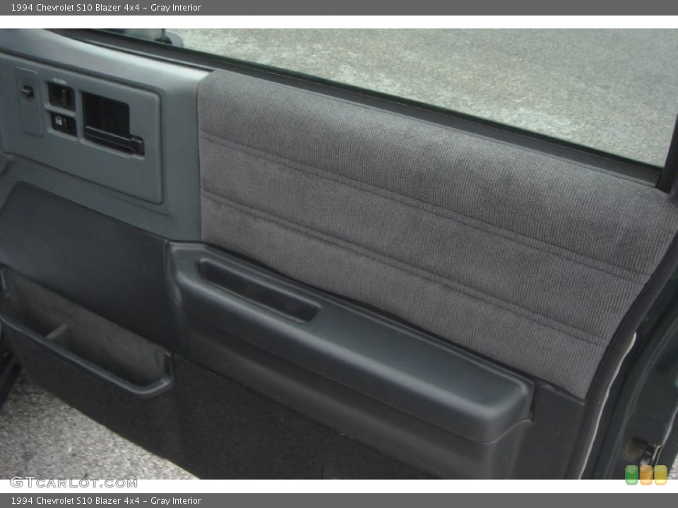 Gray Interior Door Panel for the 1994 Chevrolet S10 Blazer 4x4 #55794372