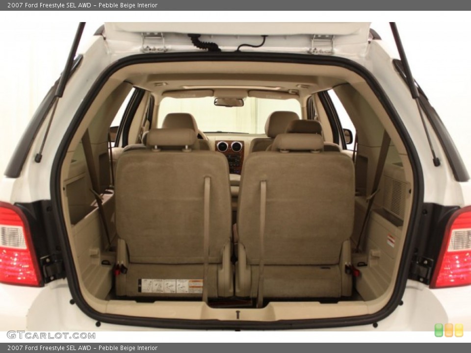 Pebble Beige Interior Trunk for the 2007 Ford Freestyle SEL AWD #55794692
