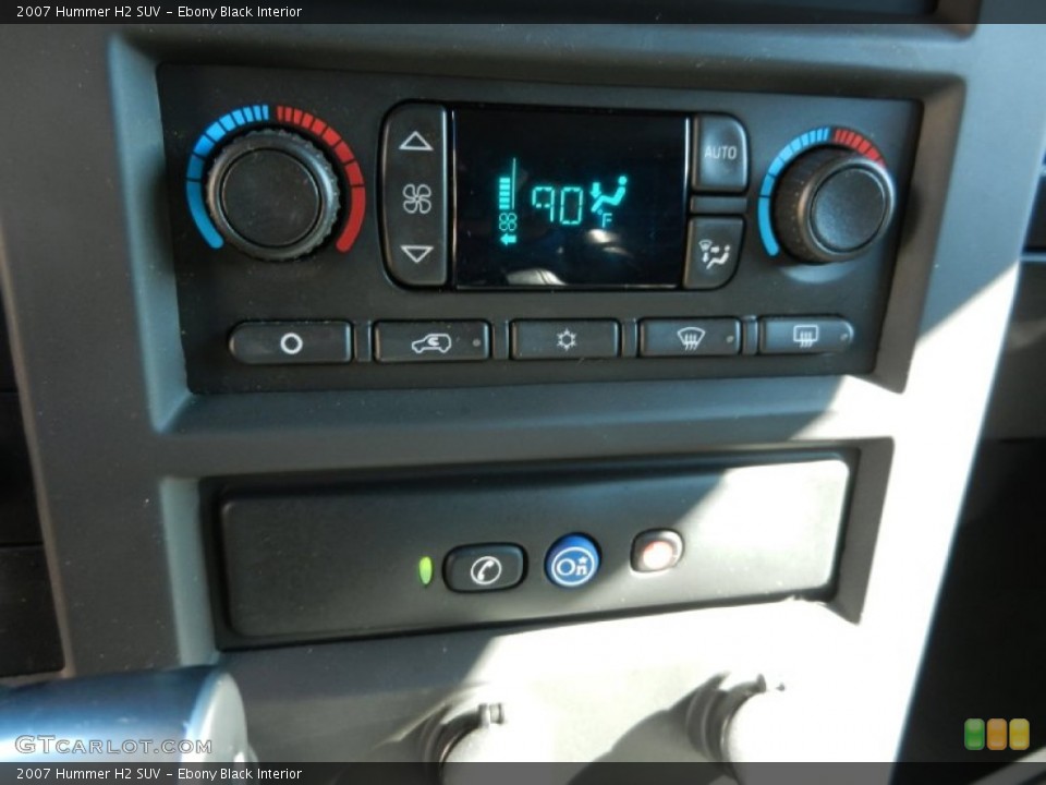 Ebony Black Interior Controls for the 2007 Hummer H2 SUV #55798757