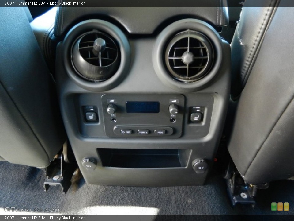Ebony Black Interior Controls for the 2007 Hummer H2 SUV #55798820