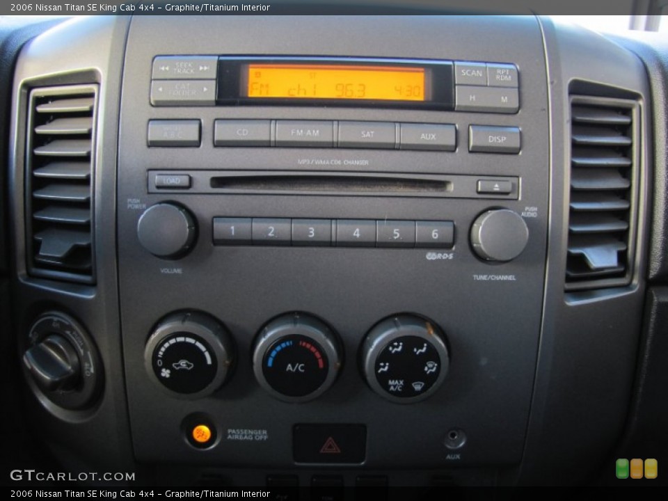 Graphite/Titanium Interior Controls for the 2006 Nissan Titan SE King Cab 4x4 #55800437