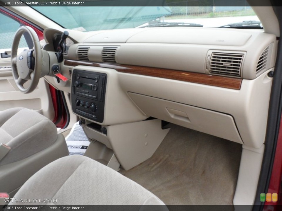 Pebble Beige Interior Dashboard for the 2005 Ford Freestar SEL #55803008