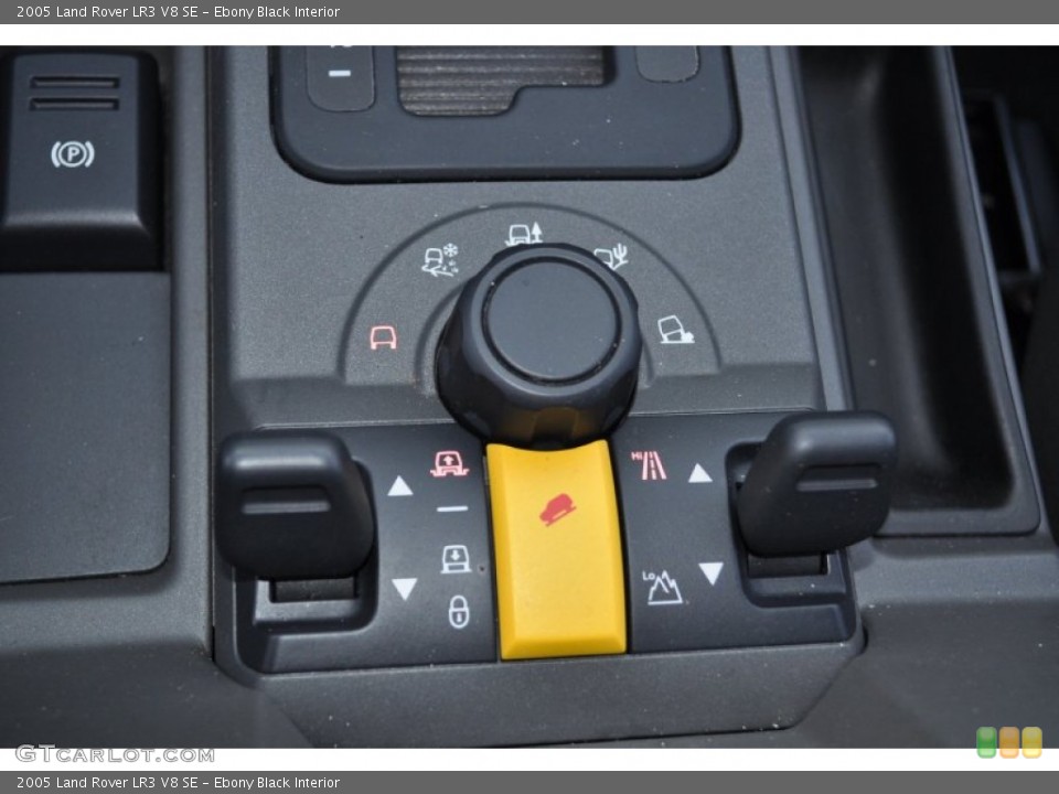 Ebony Black Interior Controls for the 2005 Land Rover LR3 V8 SE #55805267