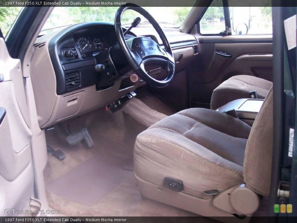 Medium Mocha Interior Photo for the 1997 Ford F350 XLT Extended Cab Dually #55810974