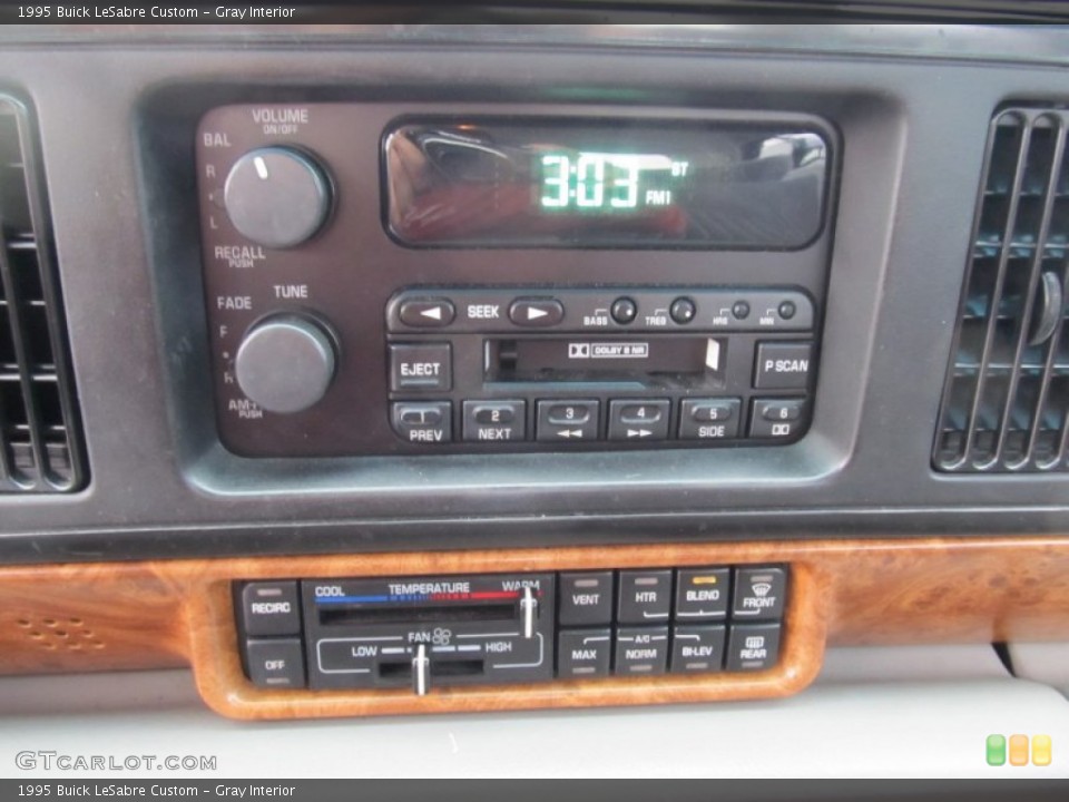 Gray Interior Audio System for the 1995 Buick LeSabre Custom #55811977