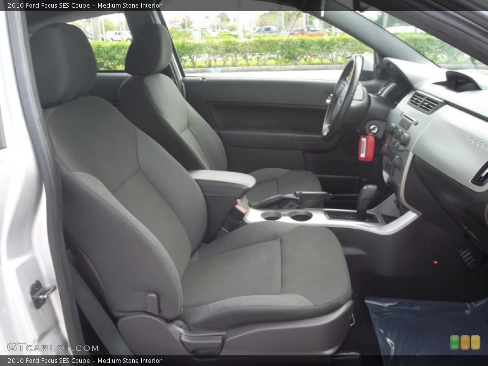 Medium Stone Interior Photo for the 2010 Ford Focus SES Coupe #55824278
