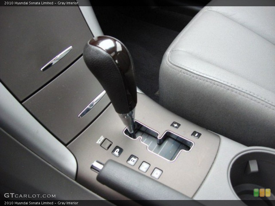 Gray Interior Transmission for the 2010 Hyundai Sonata Limited #55829069