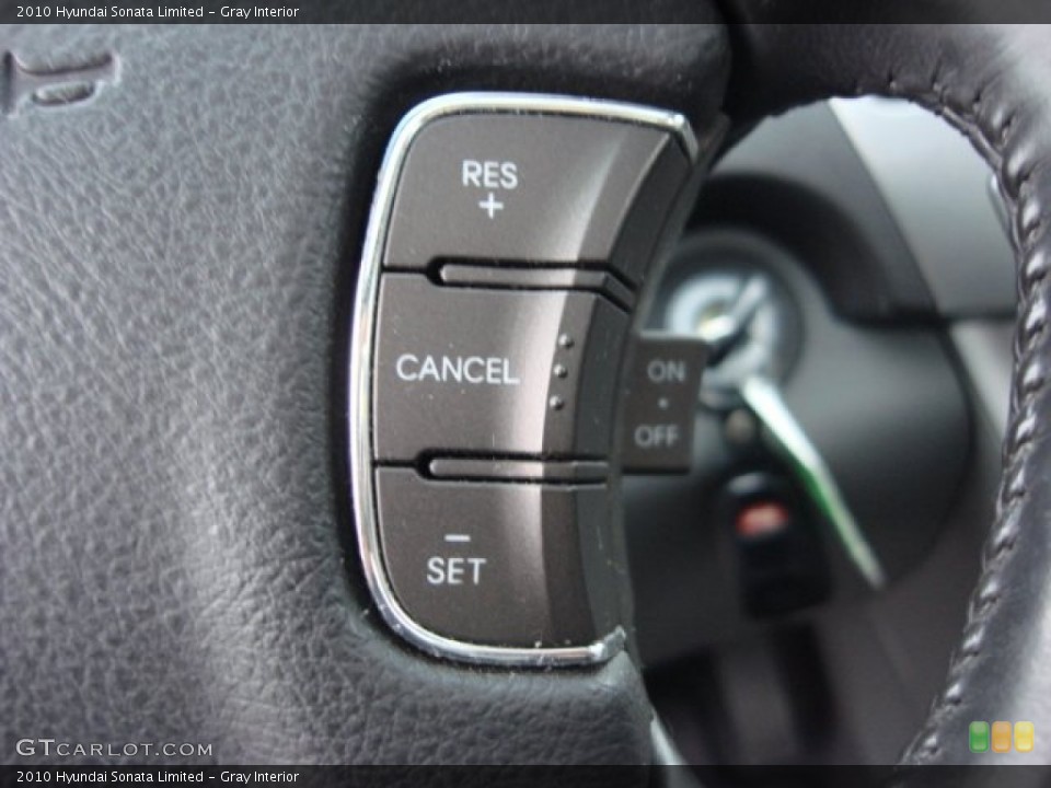 Gray Interior Controls for the 2010 Hyundai Sonata Limited #55829096