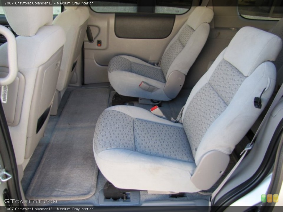 Medium Gray Interior Photo for the 2007 Chevrolet Uplander LS #55830482