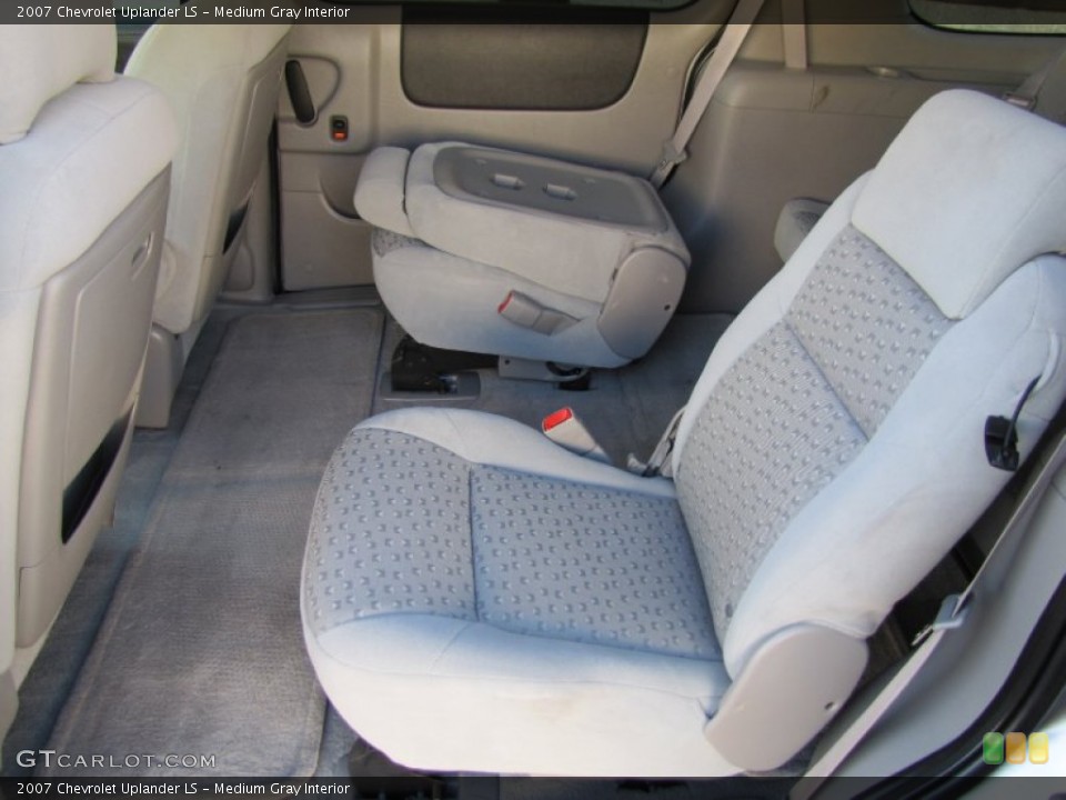 Medium Gray Interior Photo for the 2007 Chevrolet Uplander LS #55830491