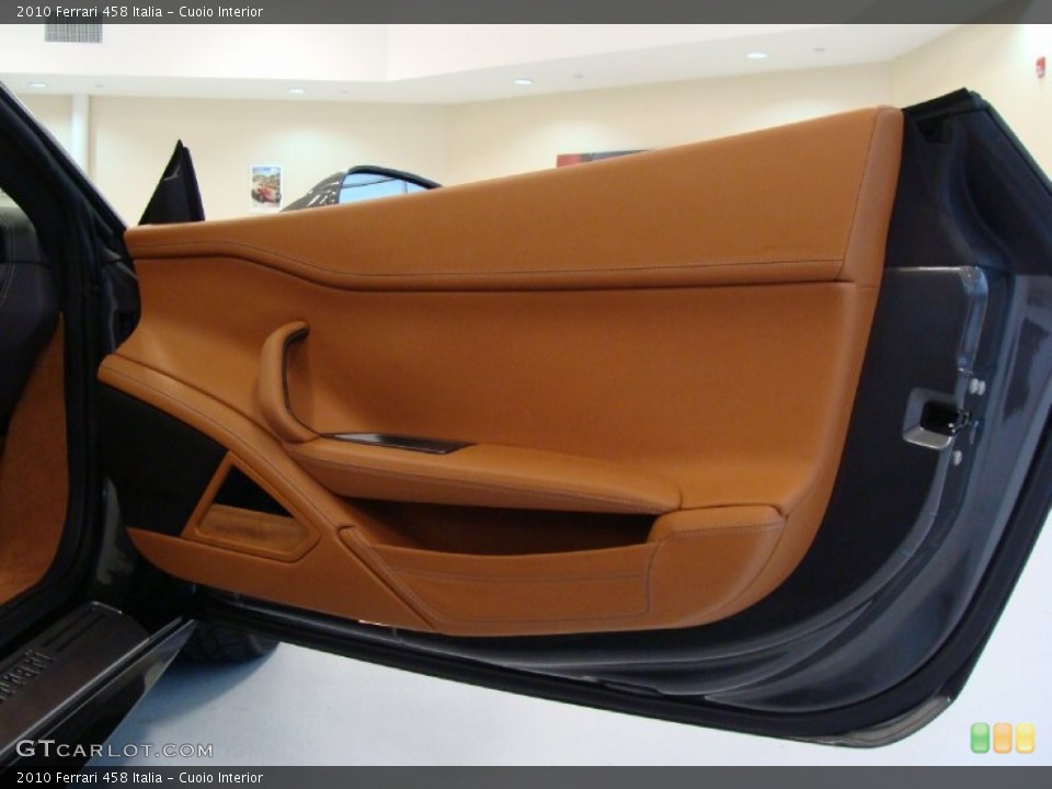 Cuoio Interior Door Panel for the 2010 Ferrari 458 Italia #55832150