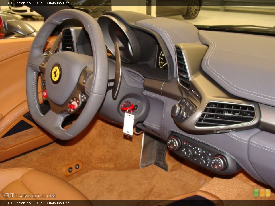 Cuoio Interior Dashboard for the 2010 Ferrari 458 Italia #55832177