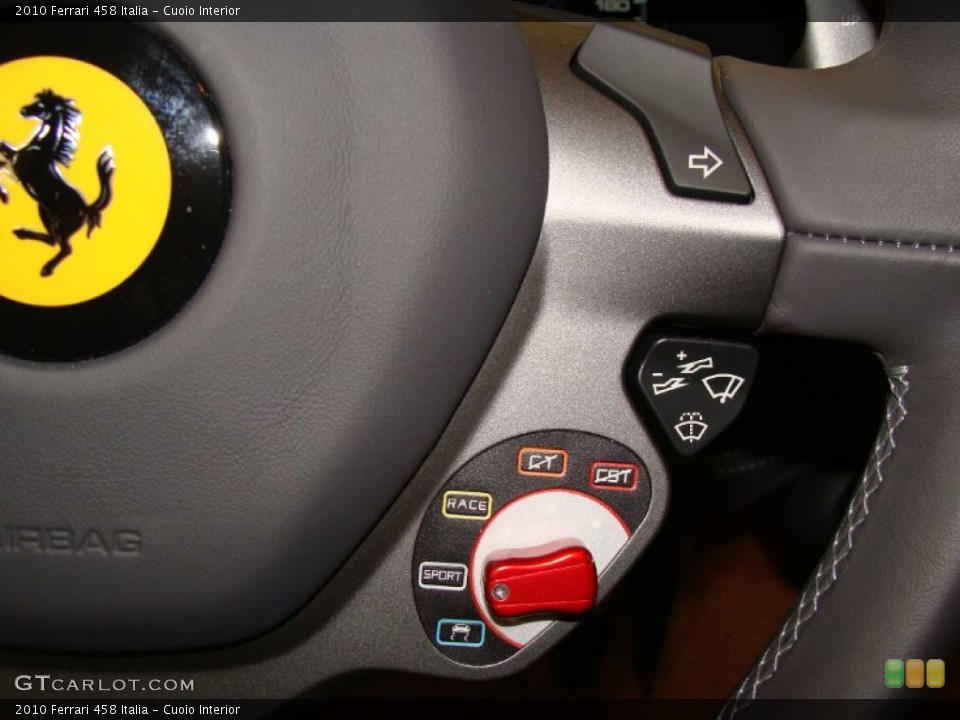 Cuoio Interior Controls for the 2010 Ferrari 458 Italia #55832272