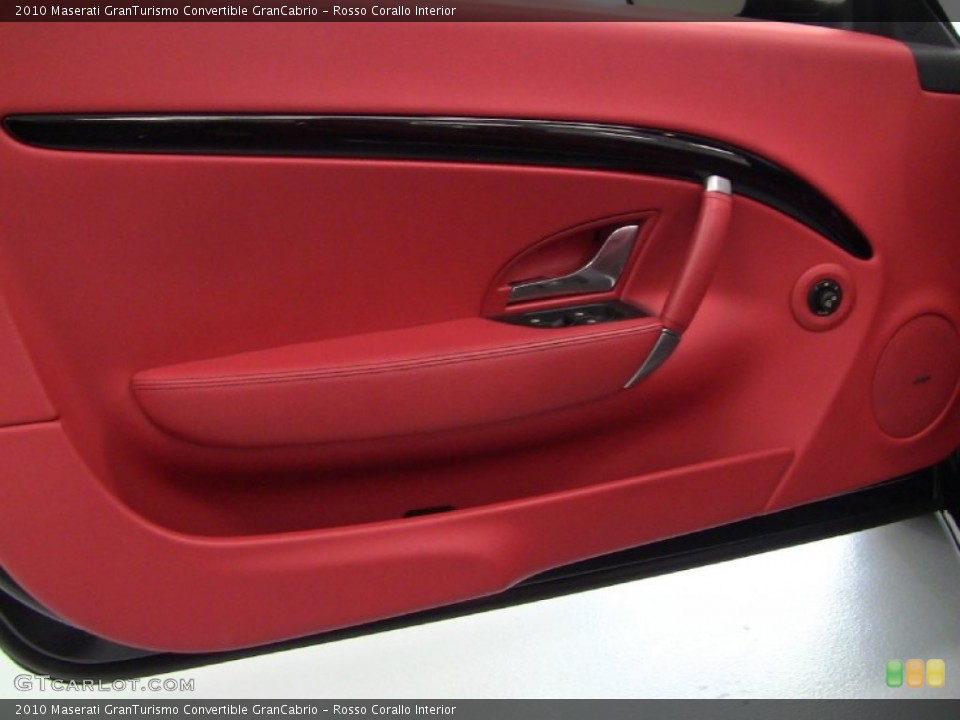 Rosso Corallo Interior Door Panel for the 2010 Maserati GranTurismo Convertible GranCabrio #55832405