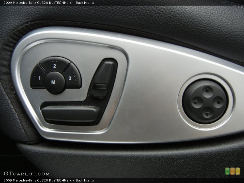 Black Interior Controls for the 2009 Mercedes-Benz GL 320 BlueTEC 4Matic #55832927