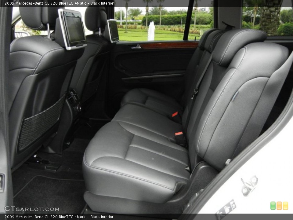 Black Interior Photo for the 2009 Mercedes-Benz GL 320 BlueTEC 4Matic #55832945