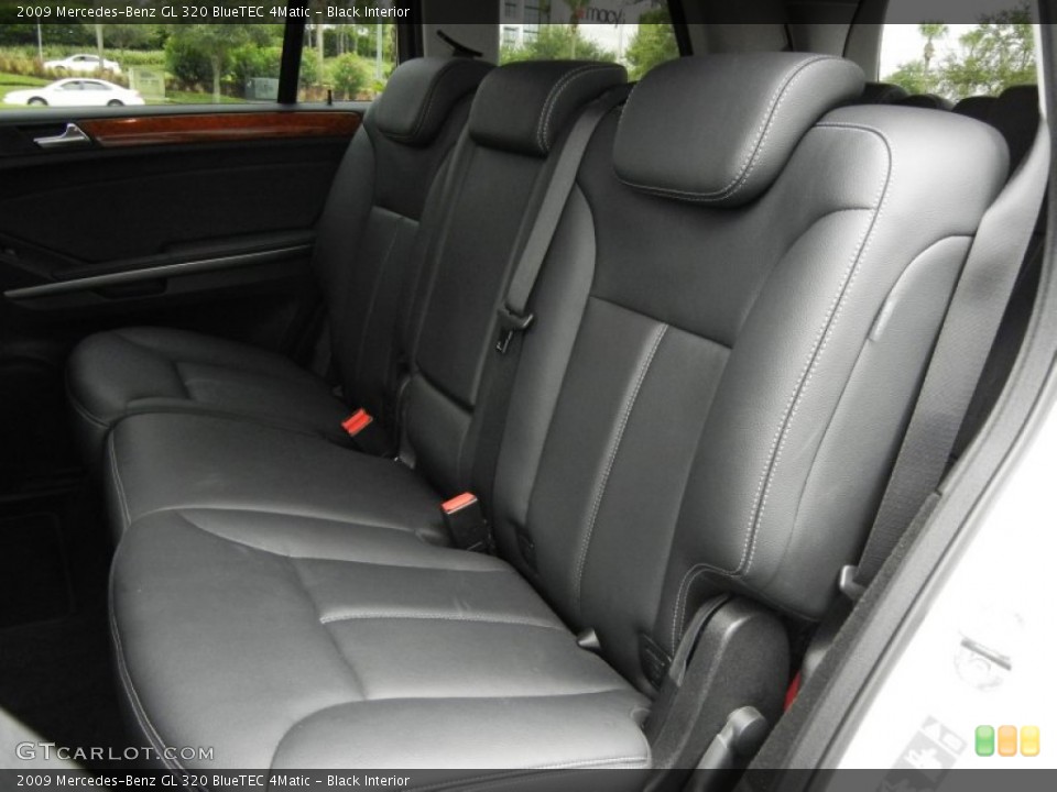 Black Interior Photo for the 2009 Mercedes-Benz GL 320 BlueTEC 4Matic #55832954