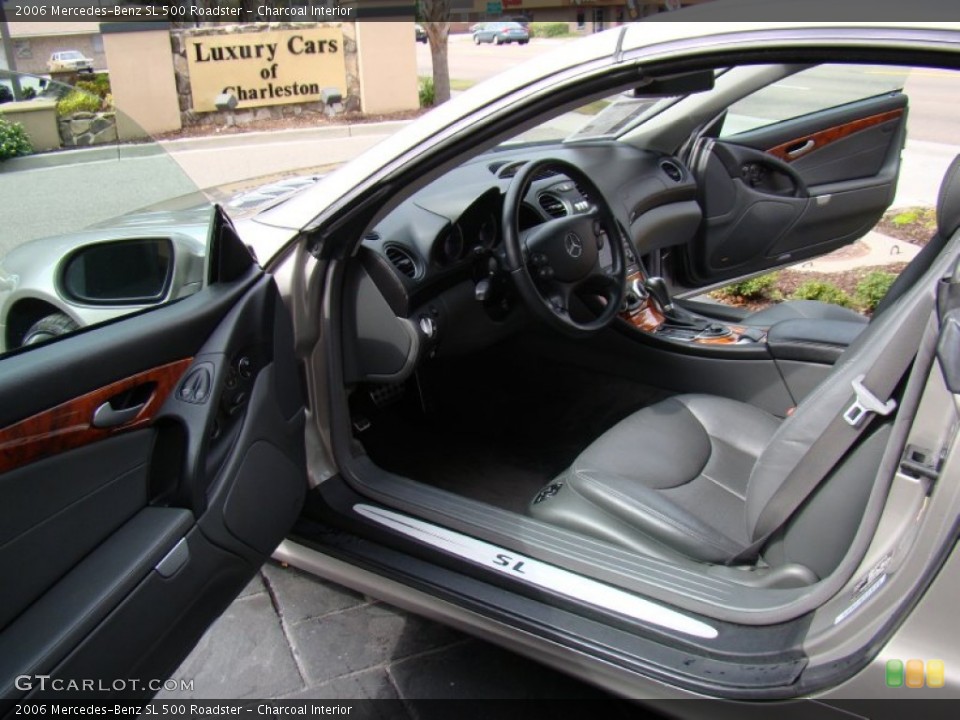 Charcoal Interior Photo for the 2006 Mercedes-Benz SL 500 Roadster #55836677