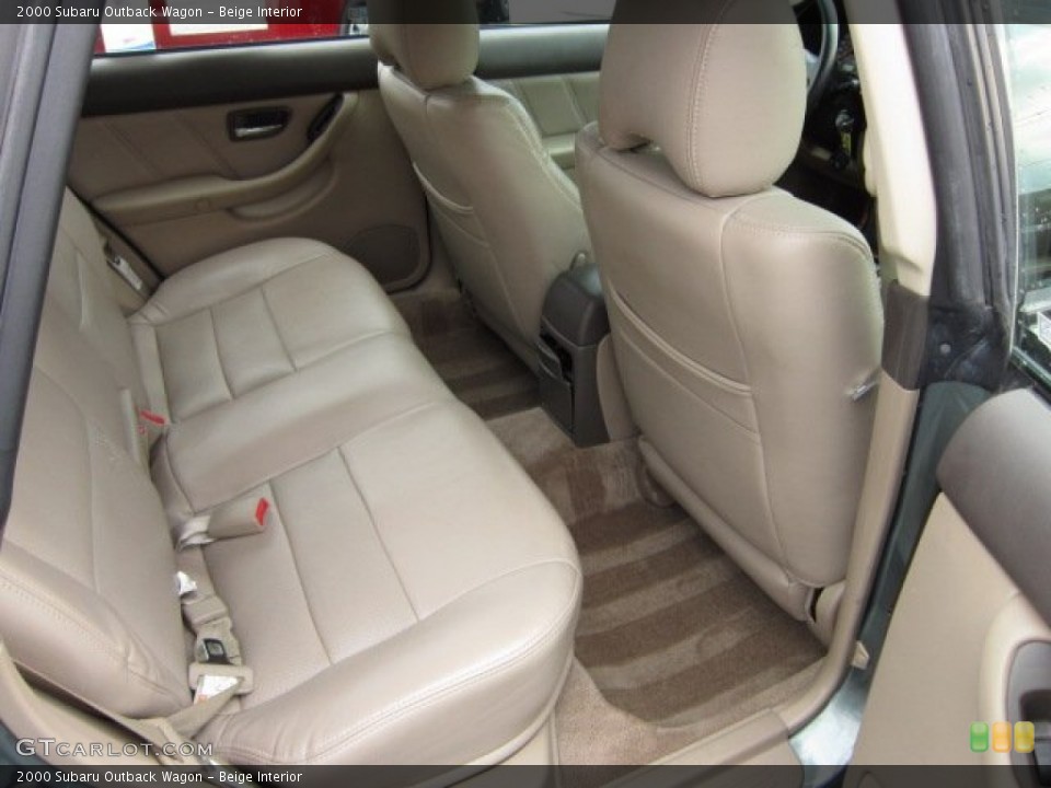 Beige Interior Photo for the 2000 Subaru Outback Wagon #55839926