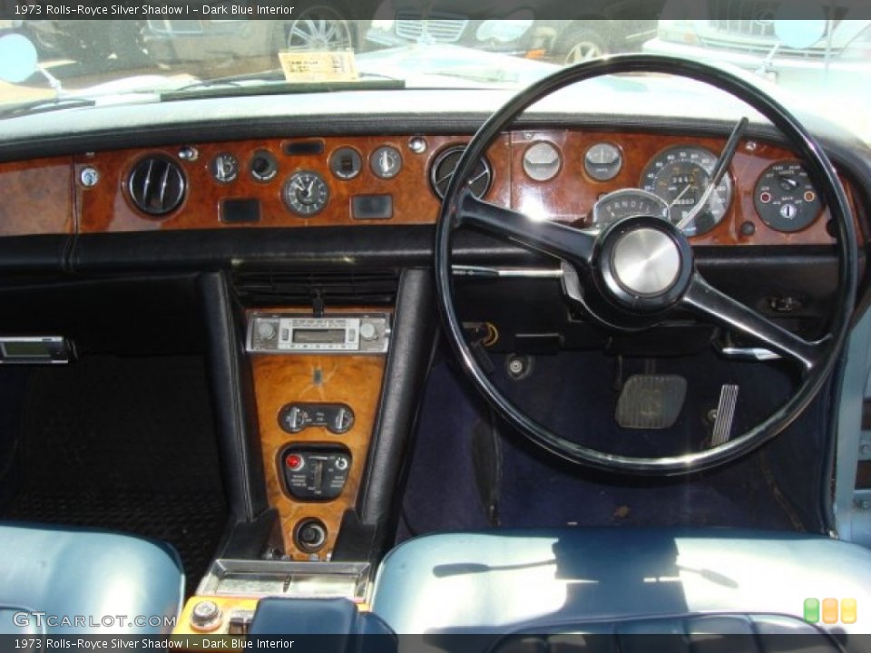 Dark Blue Interior Dashboard For The 1973 Rolls Royce Silver
