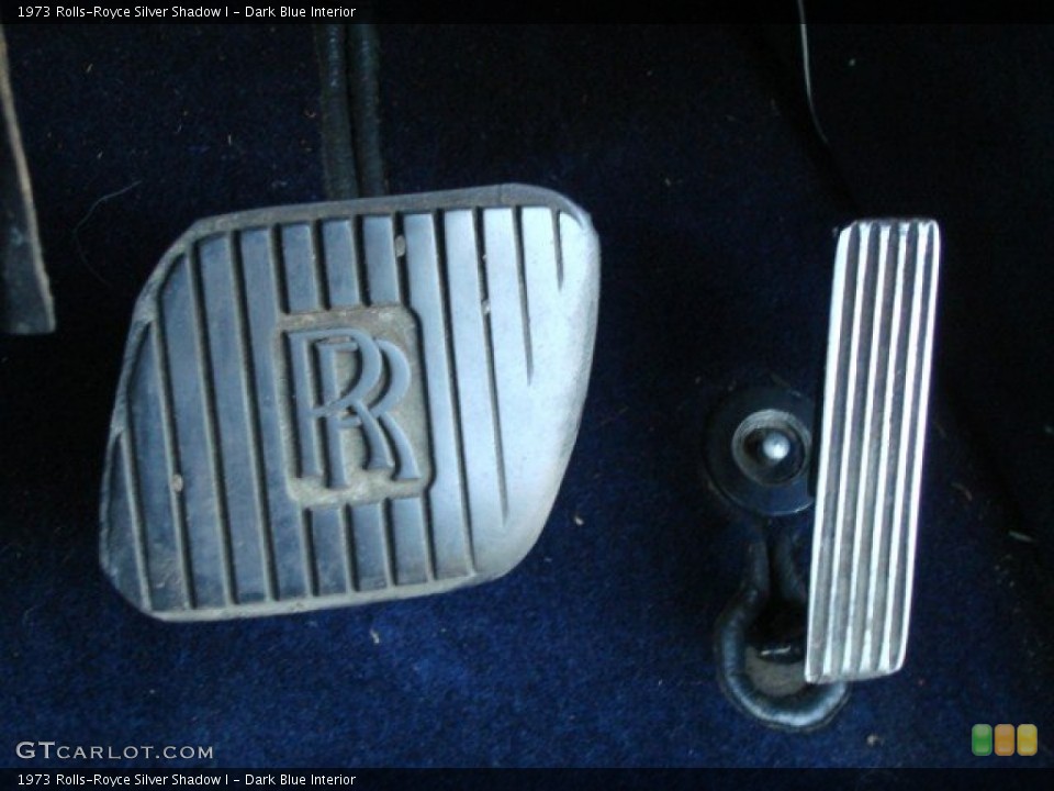 Dark Blue Interior Controls for the 1973 Rolls-Royce Silver Shadow I #55851514