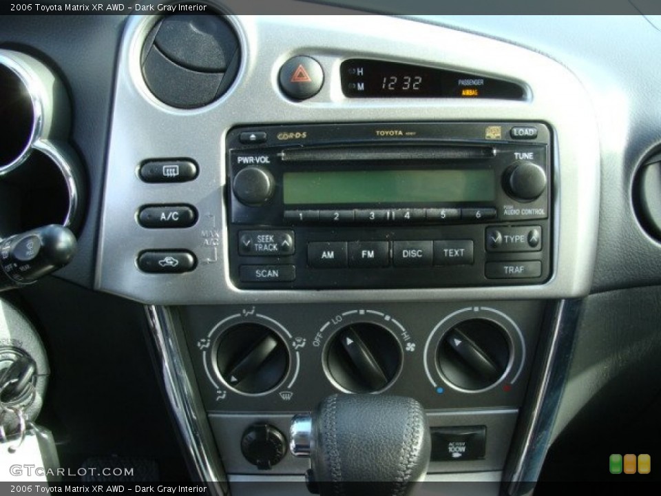 Dark Gray Interior Controls for the 2006 Toyota Matrix XR AWD #55851685