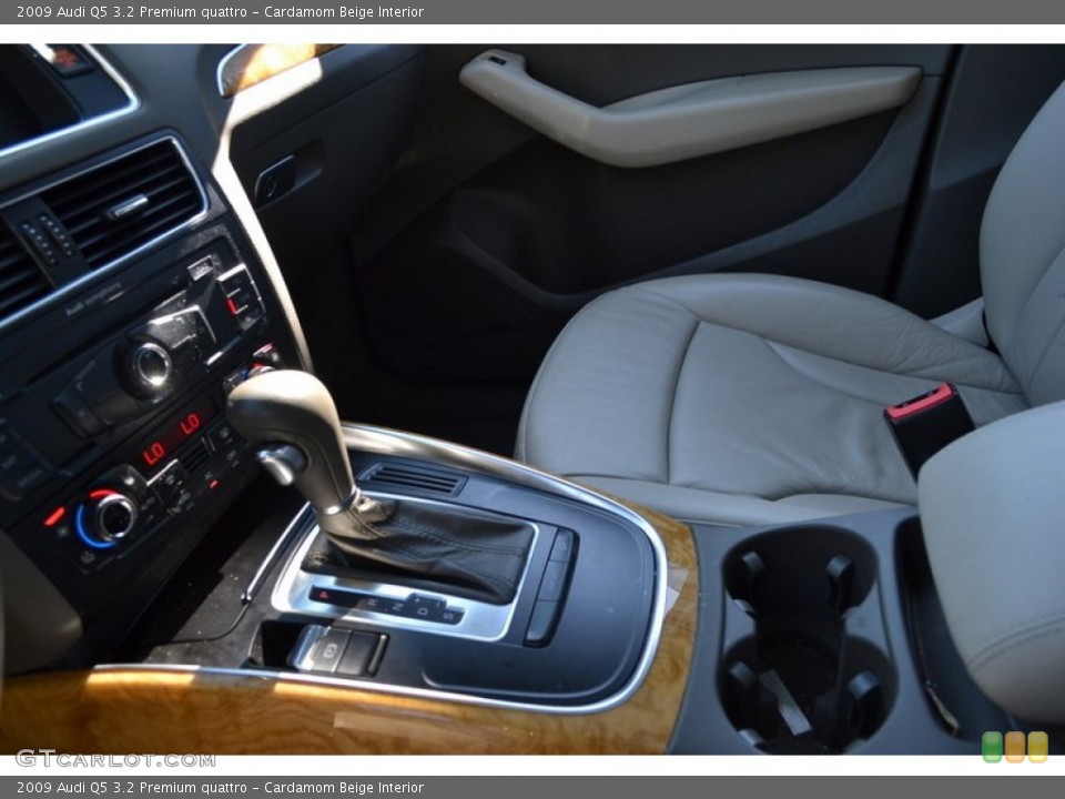 Cardamom Beige Interior Transmission for the 2009 Audi Q5 3.2 Premium quattro #55852558