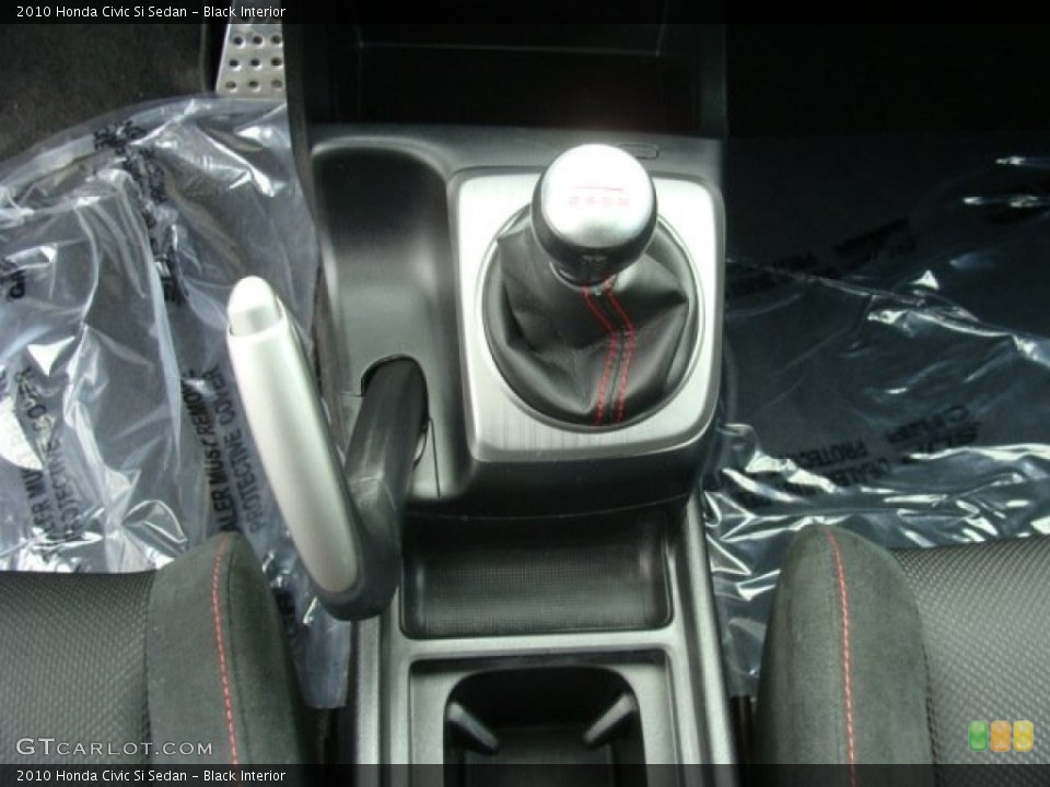 Black Interior Transmission for the 2010 Honda Civic Si Sedan #55867831