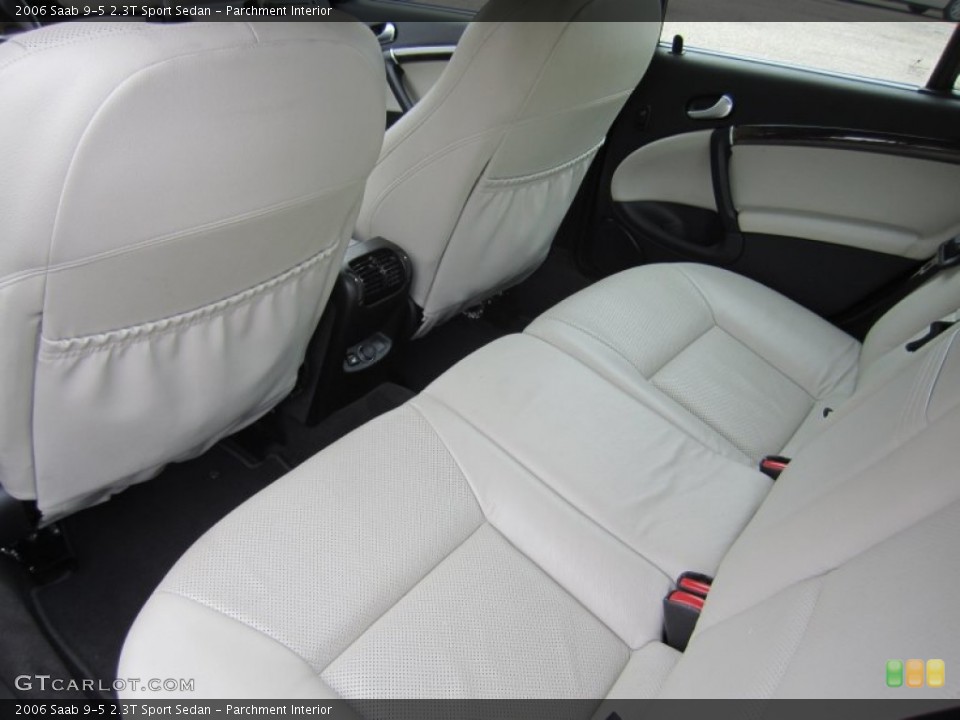 Parchment Interior Photo for the 2006 Saab 9-5 2.3T Sport Sedan #55872775
