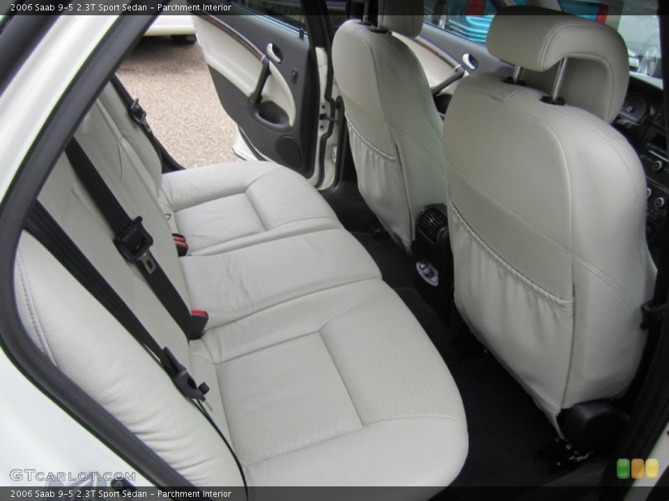 Parchment Interior Photo for the 2006 Saab 9-5 2.3T Sport Sedan #55872795