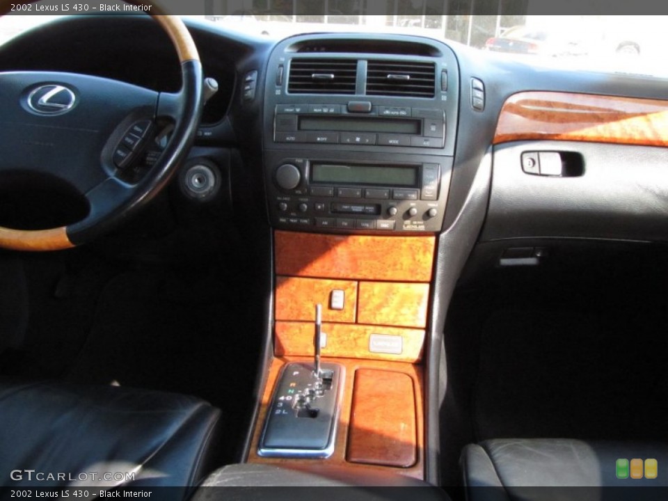 Black Interior Dashboard for the 2002 Lexus LS 430 #55880368