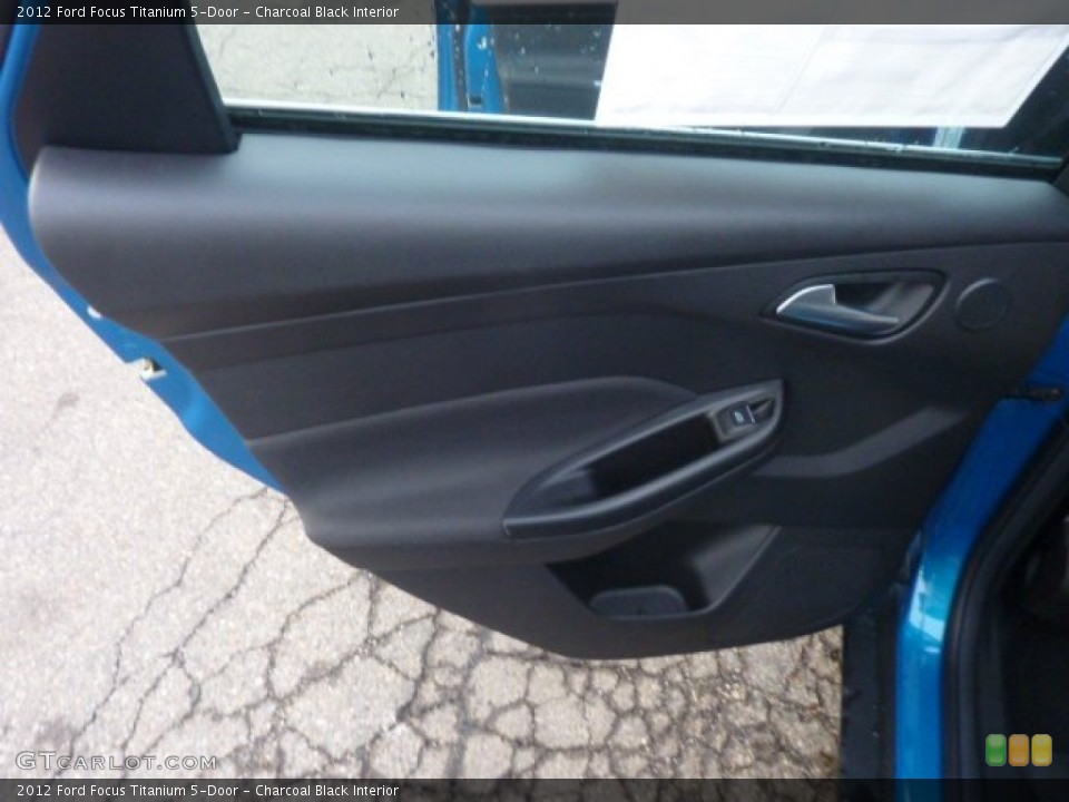 Charcoal Black Interior Door Panel for the 2012 Ford Focus Titanium 5-Door #55889553