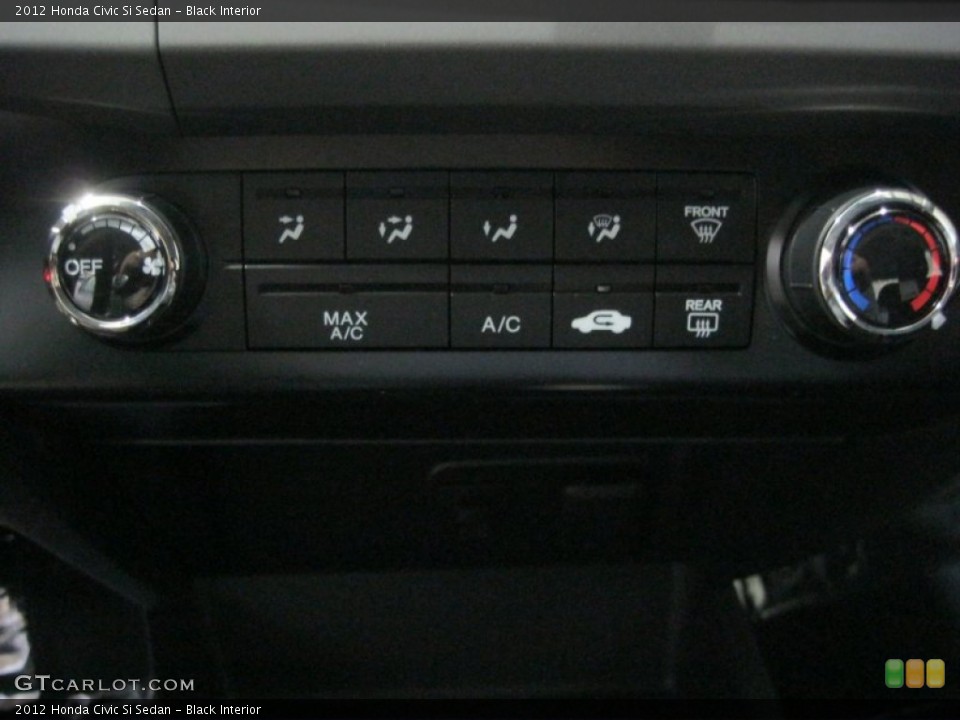 Black Interior Controls for the 2012 Honda Civic Si Sedan #55898080