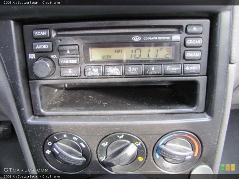 Grey Interior Audio System for the 2003 Kia Spectra Sedan #55902304