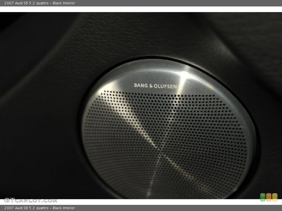 Black Interior Audio System for the 2007 Audi S8 5.2 quattro #55911444