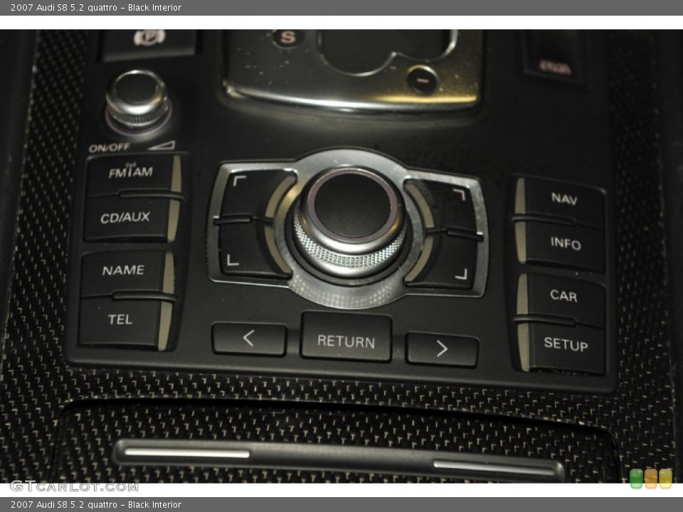 Black Interior Controls for the 2007 Audi S8 5.2 quattro #55911666