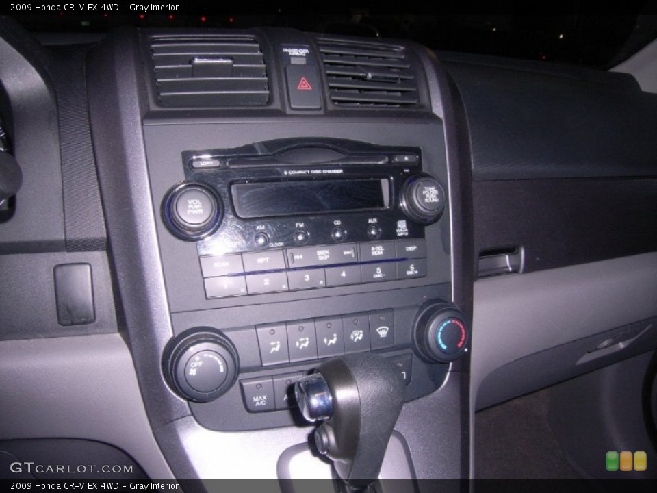 Gray Interior Controls for the 2009 Honda CR-V EX 4WD #55913436